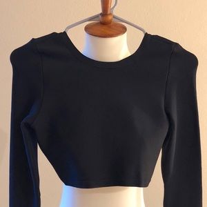 Classy NEVER WORN Long Sleeves Bandage Crop Top